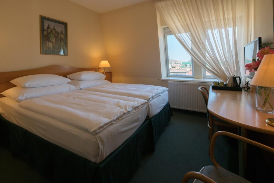 Western Moran 4* Prague